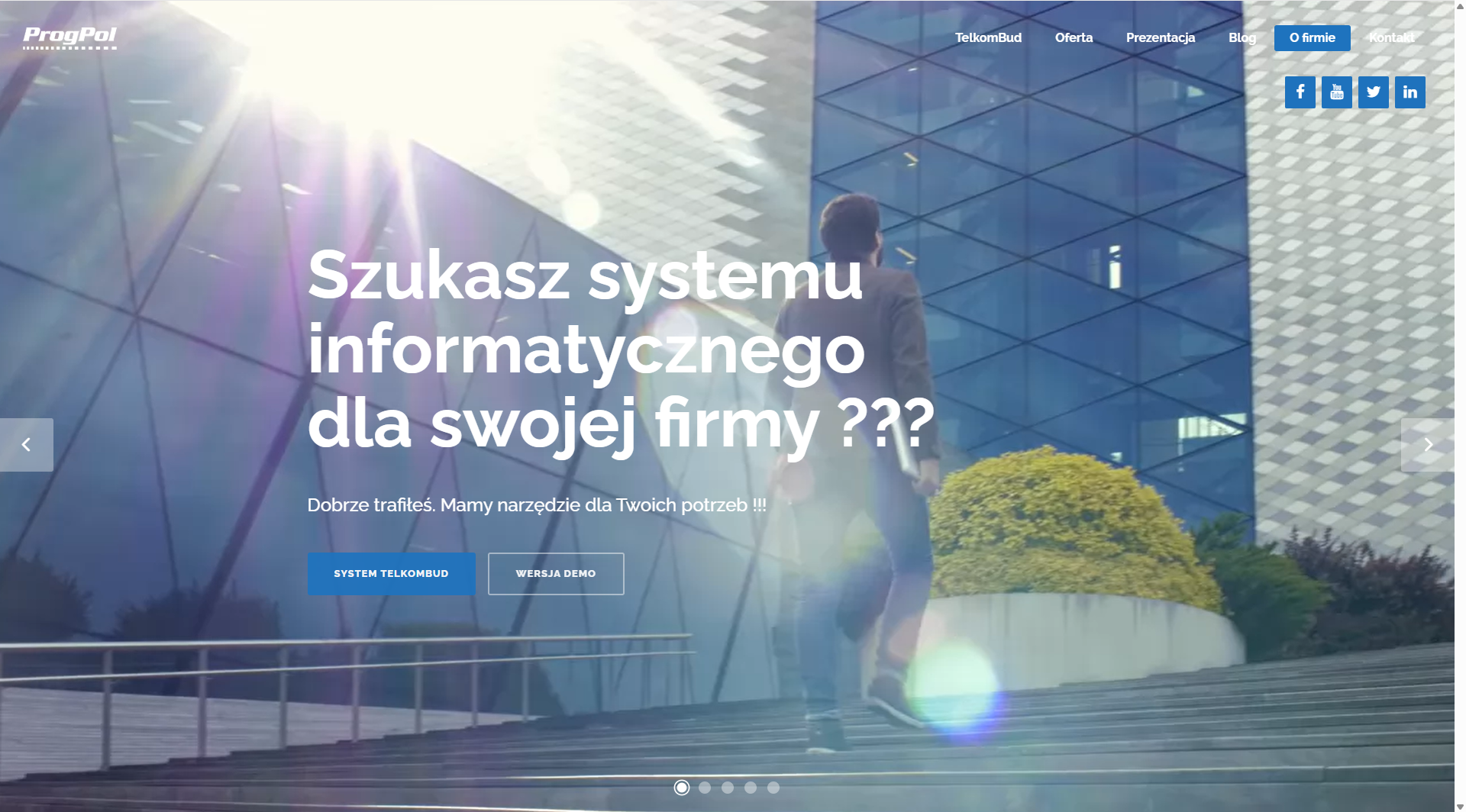 Praca hybrydowa bez chaosu - jak systemy informatyczne wspierają zdalne zarządzanie firmą?